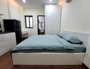 375USD - COZY APARTMENT WITH BALCONY IN DISTRICT 3, HAI BA TRUNG STREET