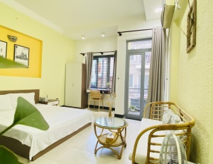 BINH THANH APARTMENT WITH BALCONY, PHAM VIET CHANH STREET, NEAR THI NGHE MARKET