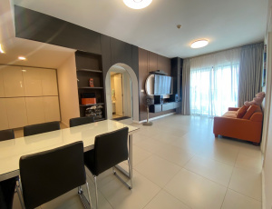 GATEWAY THAO DIEN, BEAUTIFUL 2-BEDROOM AND BATHTUB TYPE APARTMENT