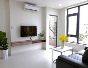 BEAUTIFUL SERVICED APARTMENT CENTRALLY LOCATED IN NGYEN THI MINH KHAI, DISTRICT 1