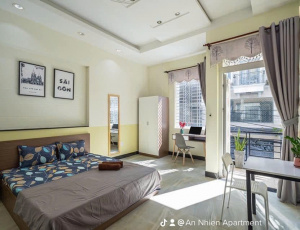 BINH THANH APARTMENT WITH BALCONY, PHAM VIET CHANH STREET, NEAR THI NGHE MARKET