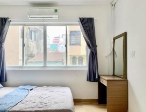 SPACIOUS LIGHT APARTMENT 75M2 IN DISTRICT 1, THACH THI THANH STREET, NEAR TAN DINH MARKET, LE VAN TAM PARK