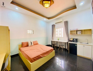 A studio type serviced apartment Distrct 1, Nguyễn Văn Cừ street